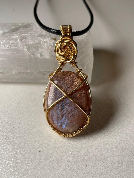 Sunstone/ moonstone pendant