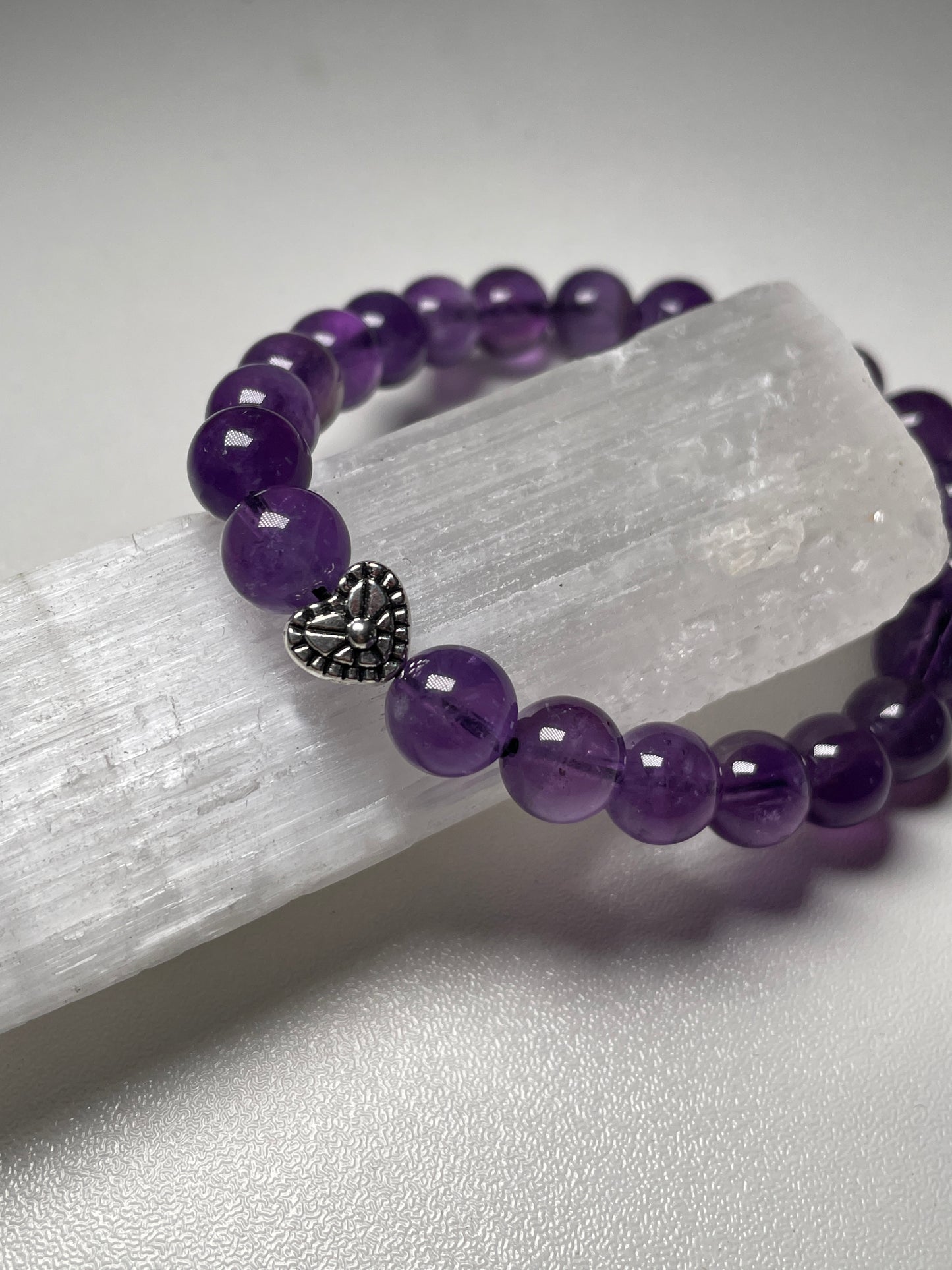 Amethyst (8mm) gemstone bracelets