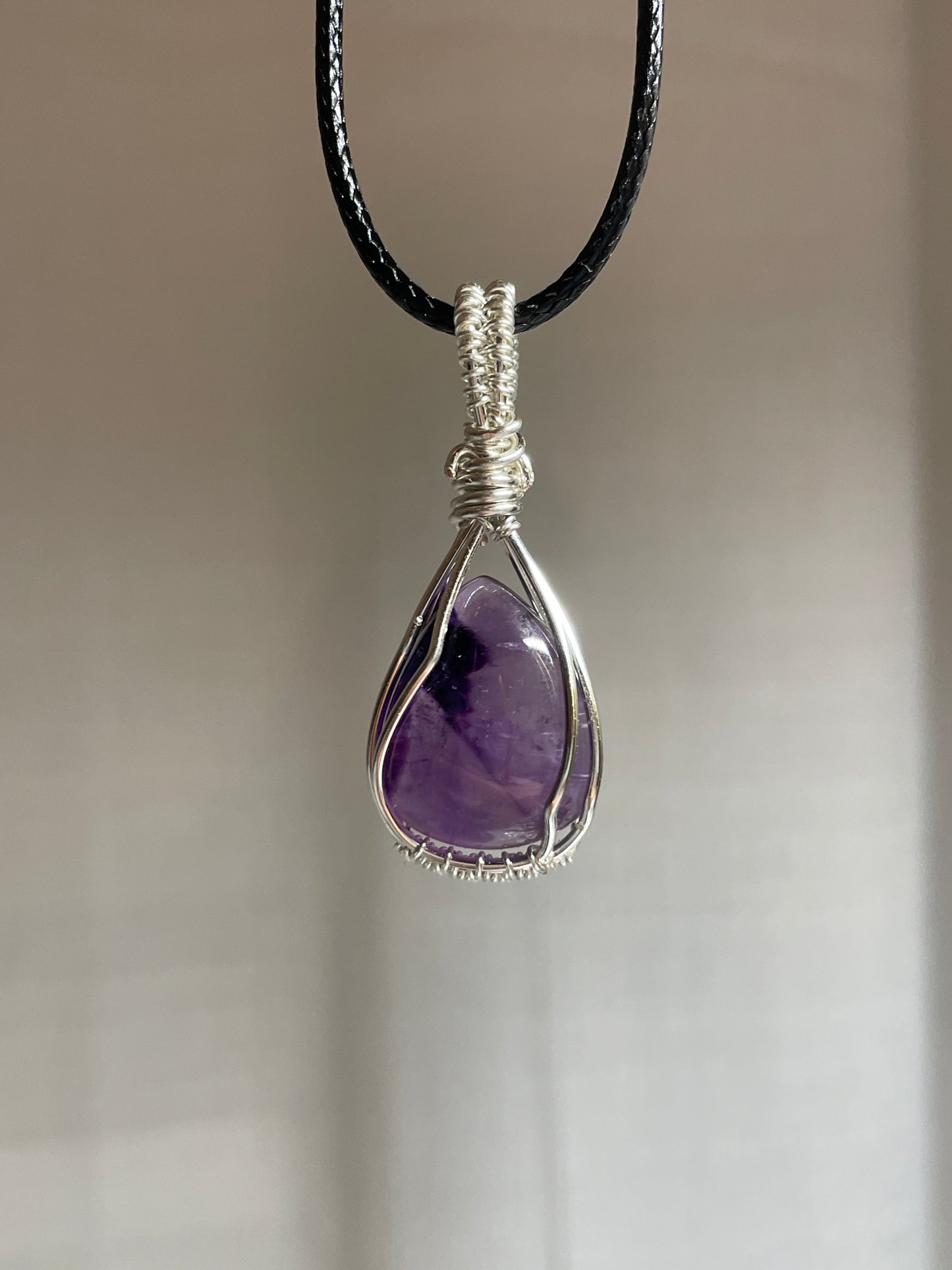 Amethyst pendant (silver)